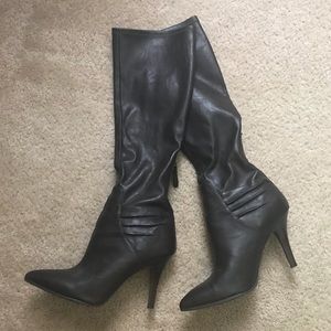 Deep brown below the knee high heeled boots